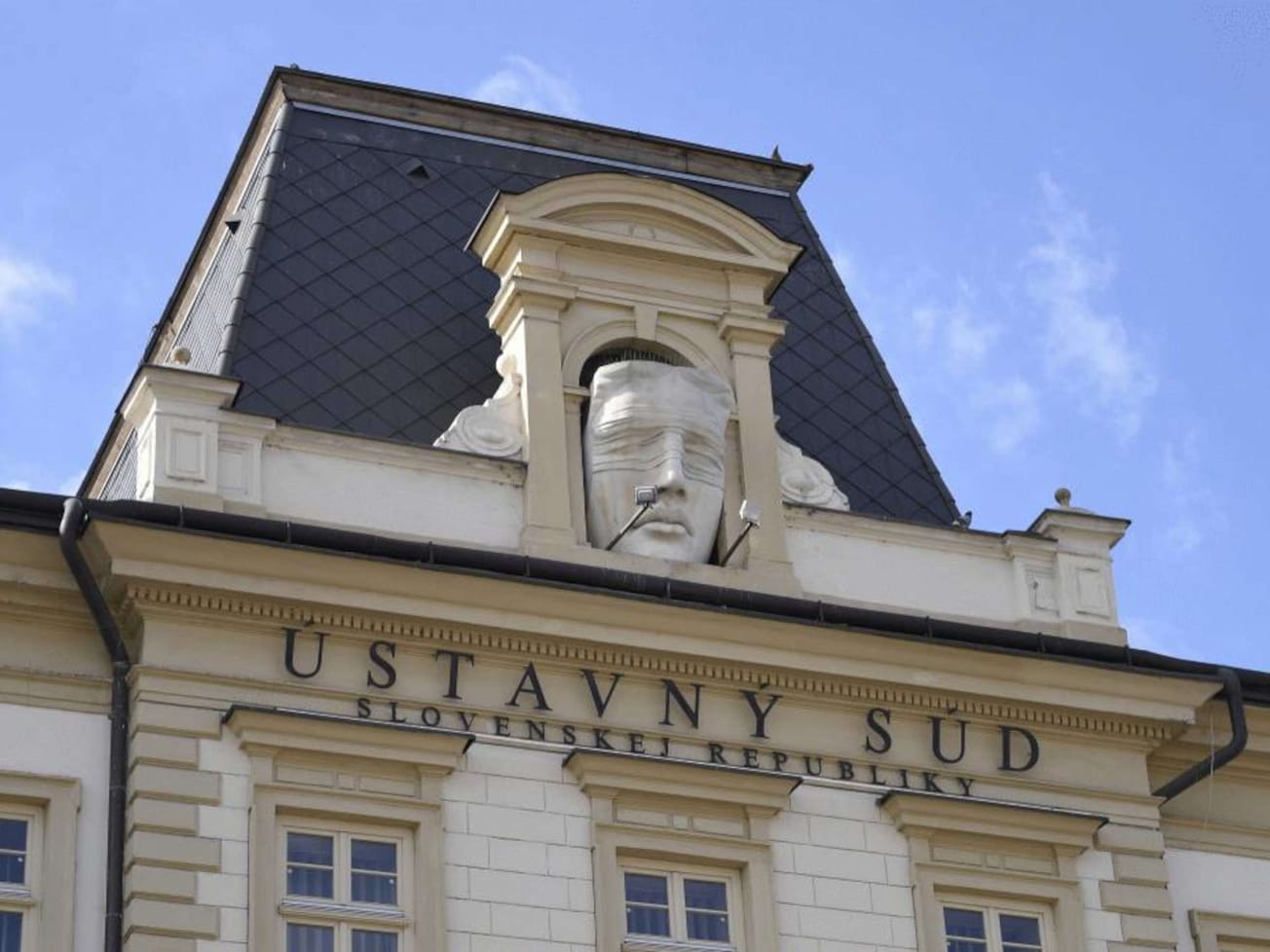 LEGISLATÍVA: Okresný súd Nitra napadol na ústavnom súde ustanovenie CSP