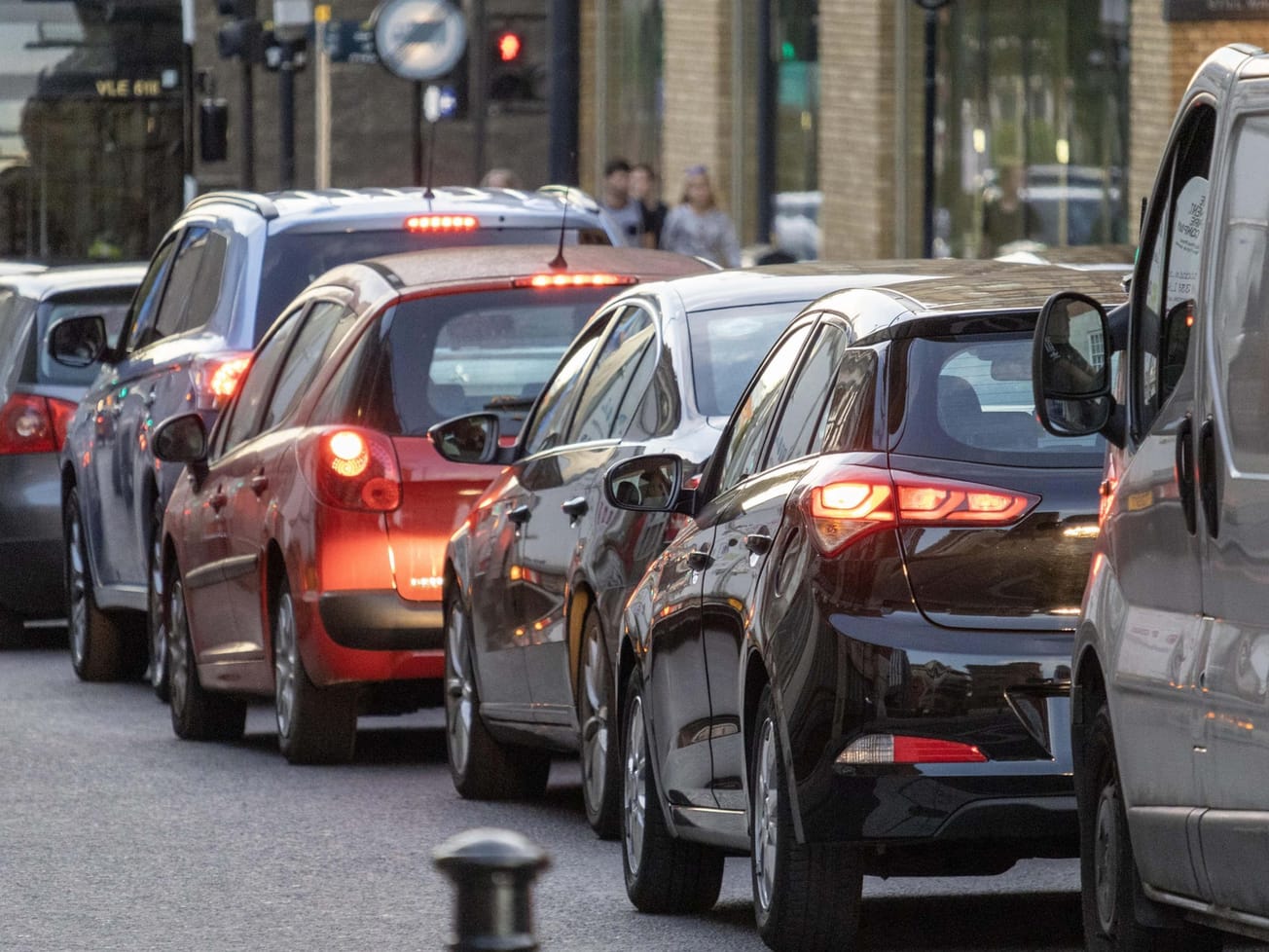 LEGISLATÍVA: Nové sumy náhrady za používanie motorových vozidiel pri pracovných cestách